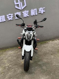 Benelli TNT 300 / BN 302S - ფოტო 2
