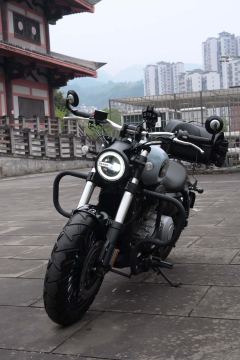 Benda Challenger 300 - ფოტო 3
