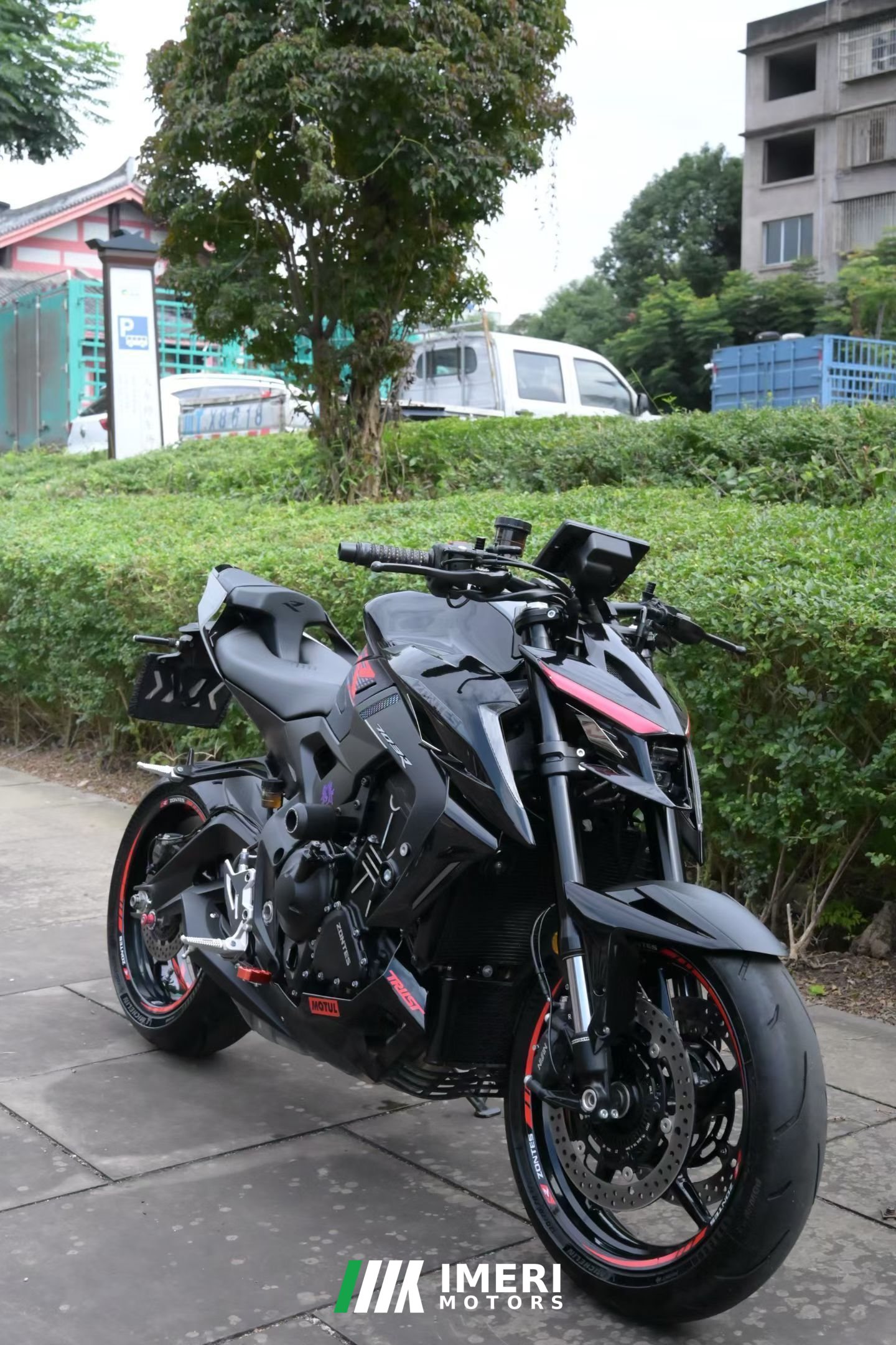2025 Zontes 703R 700 cc