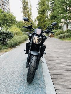Honda CB1000R - photo 2
