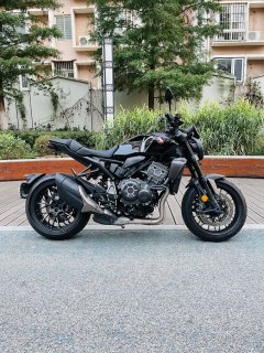 Honda CB1000R - photo 4