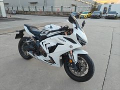 Honda CBR650R - ფოტო 1