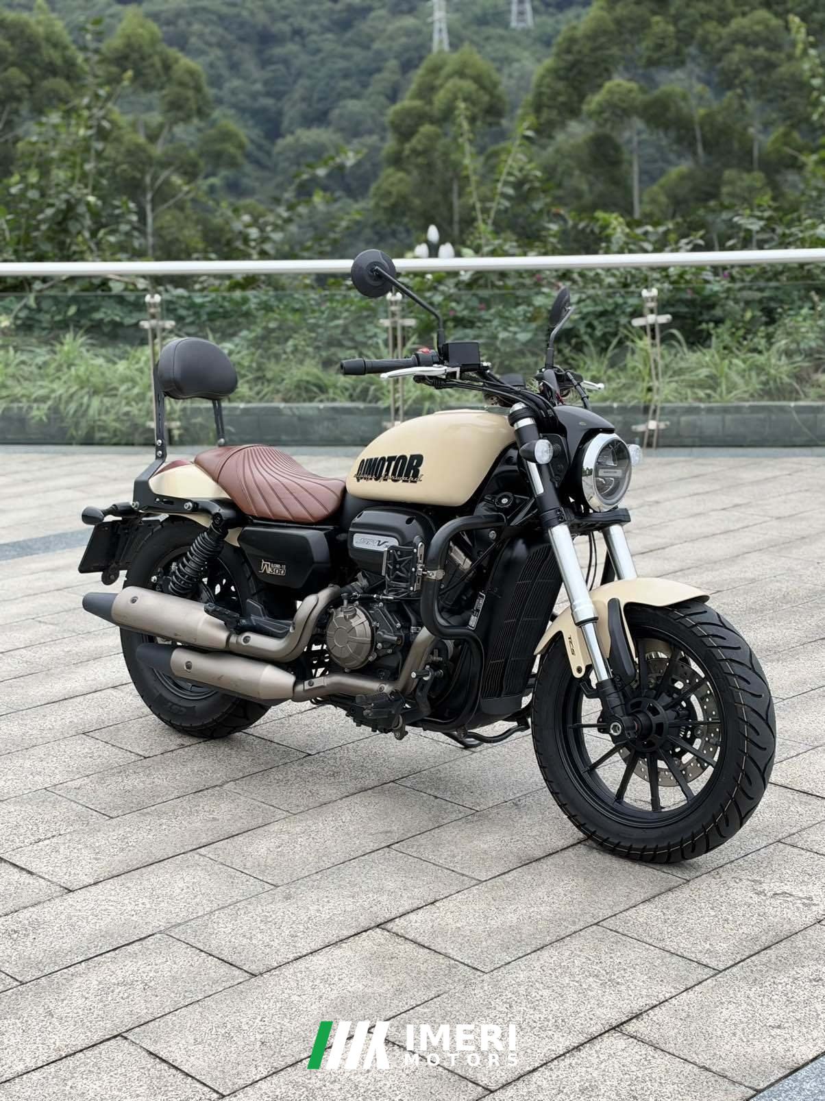2023 QJMOTOR Flash 300