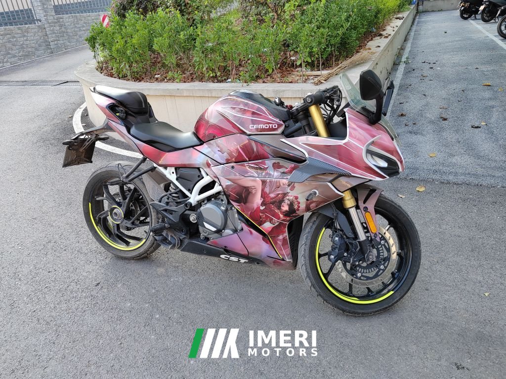 2022 CFMOTO 250SR