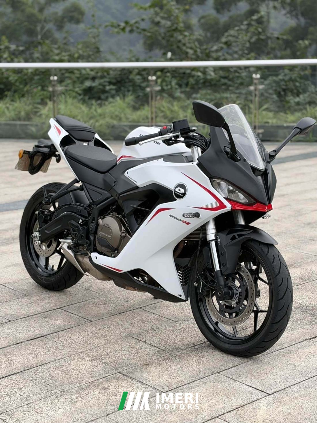 QJMOTOR SRK 250 - მოტოციკლი ჩინეთიდან