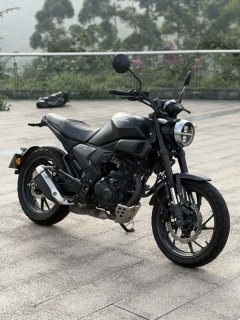 Sundiro Honda CBF190TR - ფოტო 1