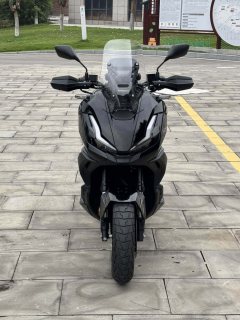 Honda ADV350 - ფოტო 1