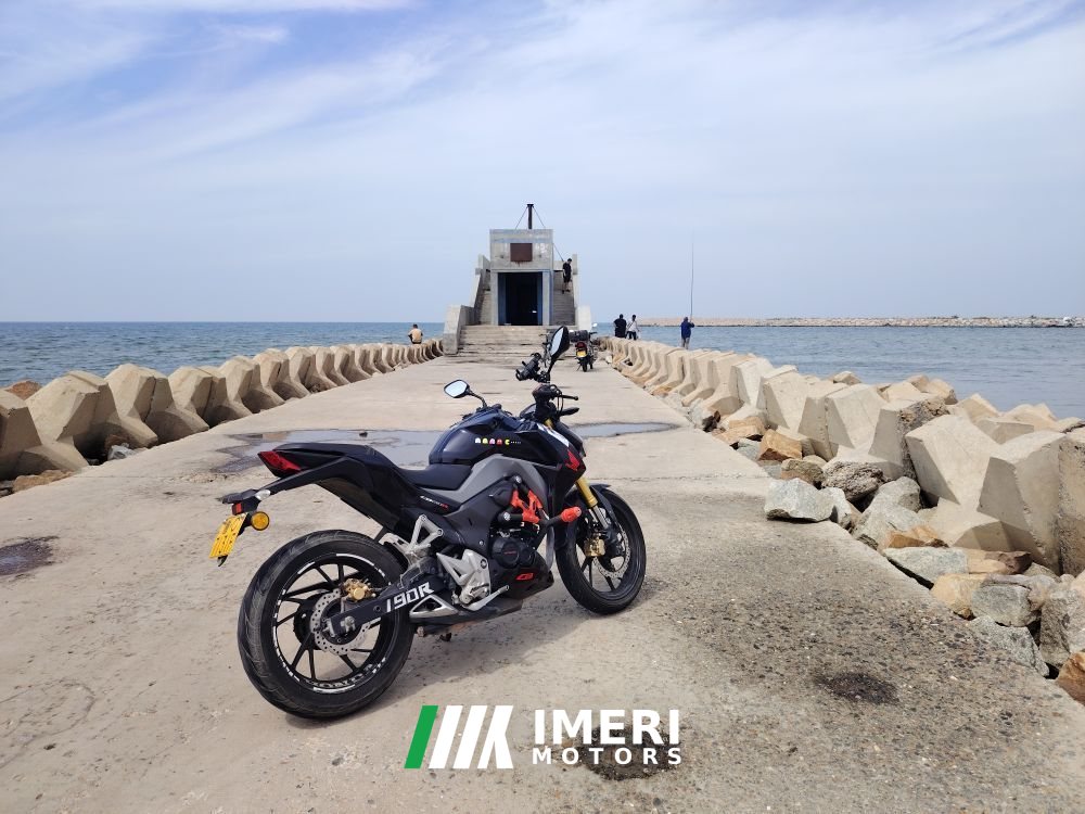 2019 Wuyang Honda CB190R Blazing Eye