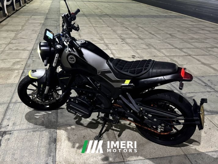 Benelli Young Lion Leoncino 250 - мотоцикл из Китая