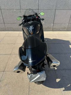 Suzuki GSX 1300R Hayabusa - ფოტო 4