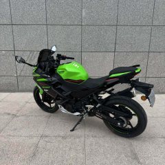 Kawasaki Ninja 400 - ფოტო 9