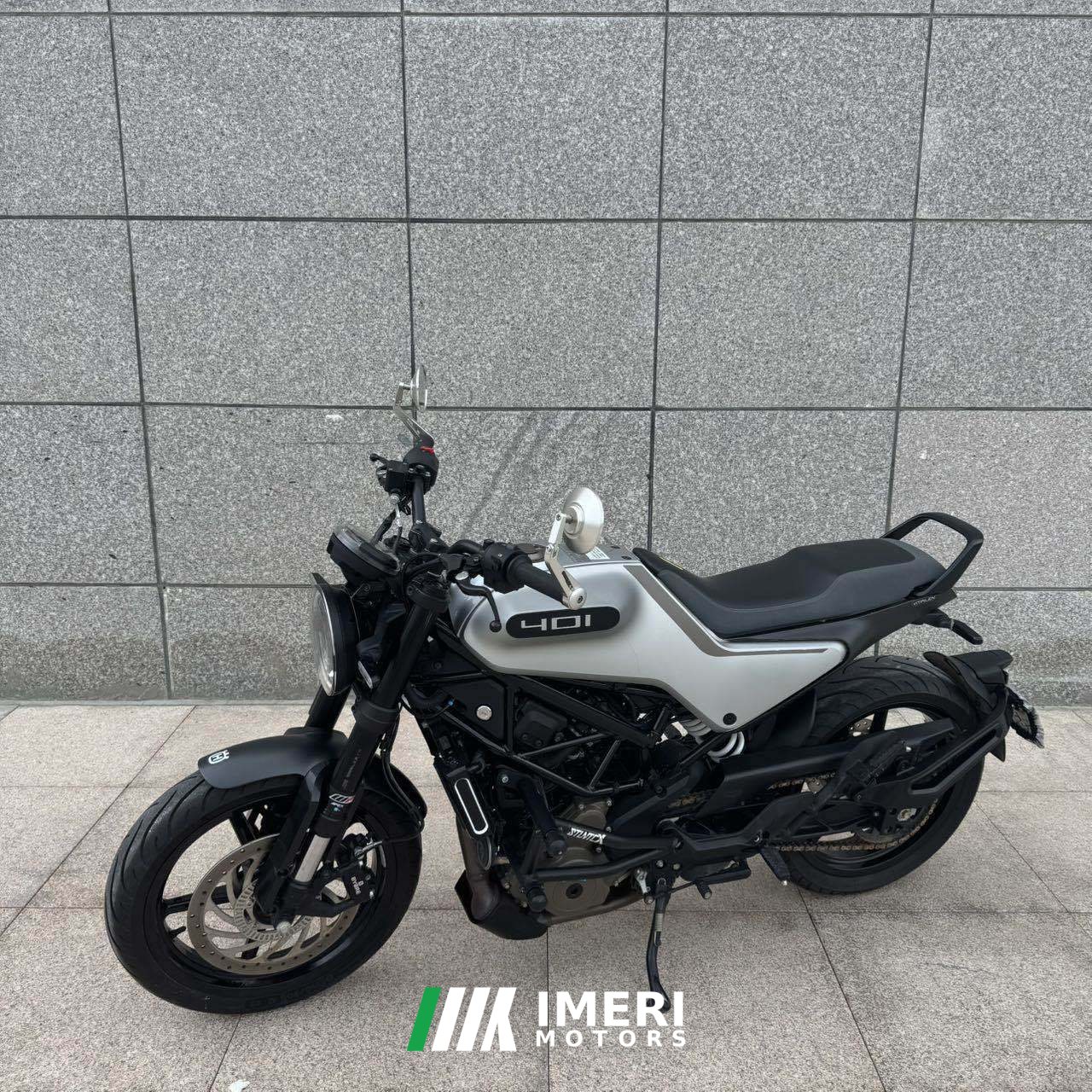 2021 HUSQVARNA White Arrow 401 400 cc