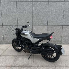 HUSQVARNA White Arrow 401 400 cc - ფოტო 2
