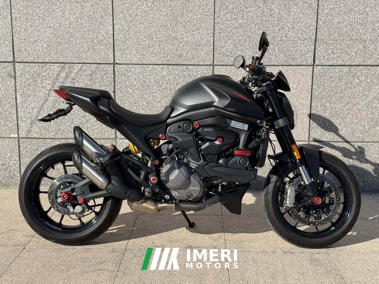 2023 Ducati Monster 950 cc