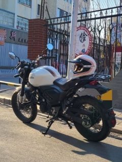 Wuyang Honda Sundiro CB190SS - photo 1