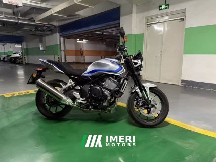 2026 Honda CB500 Super Four