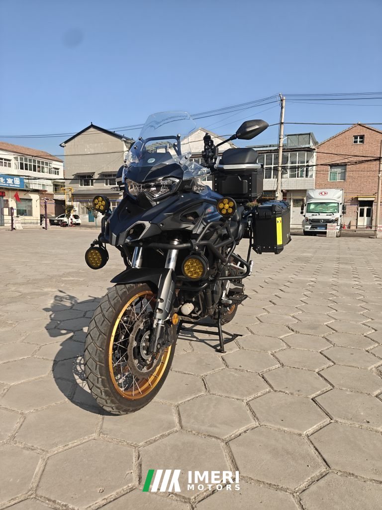 2024 Benelli TRK552 550 cc