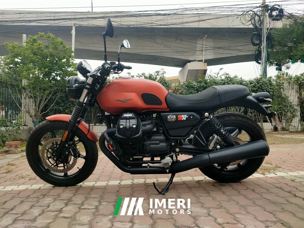 2023 Moto Guzzi V7 850 cc