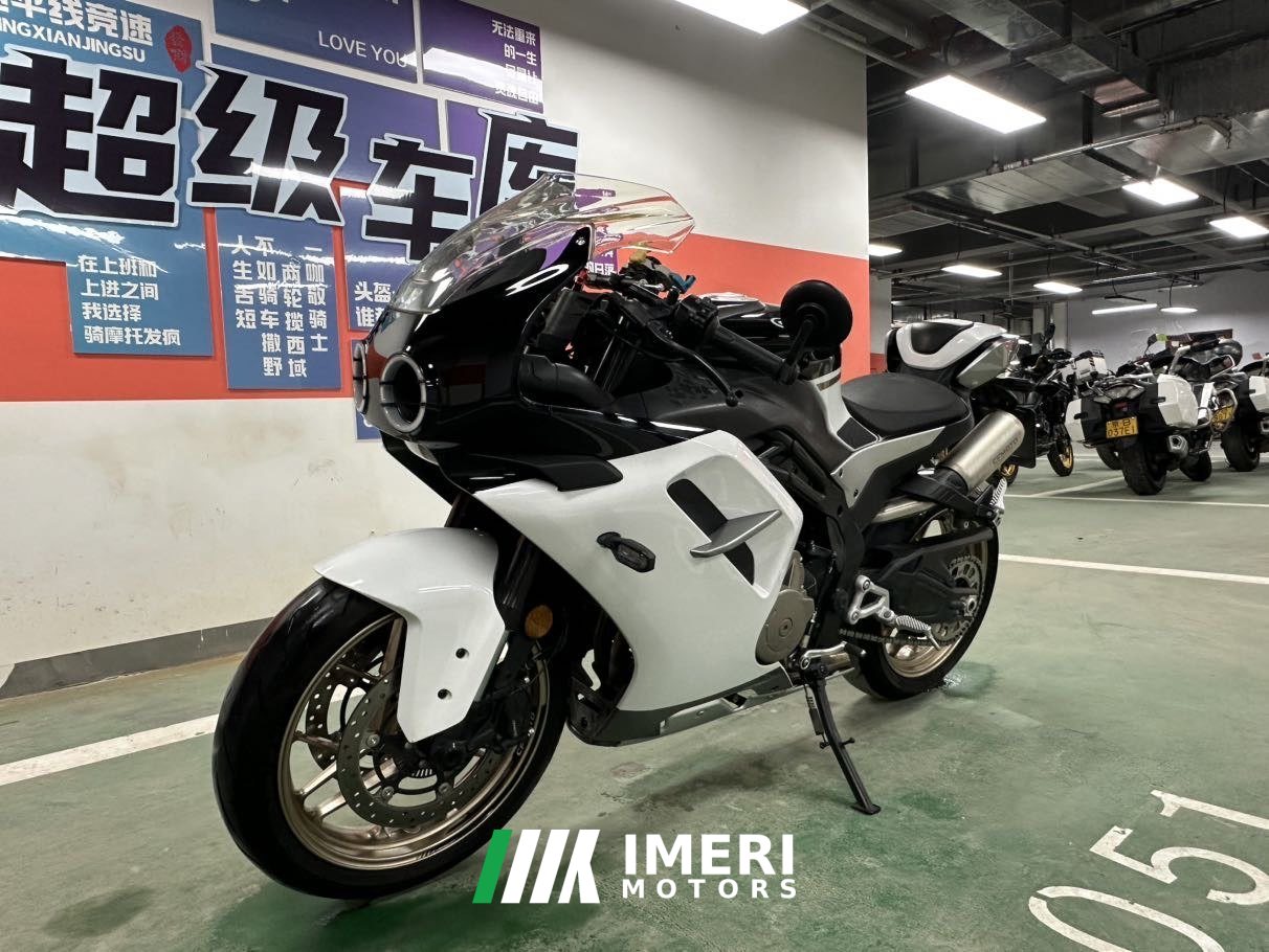 2024 CFMOTO 500SR VOOM