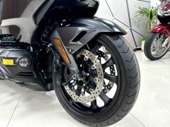 Honda Gold Wing GL1800 - ფოტო 10