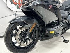Honda Gold Wing GL1800 - ფოტო 6