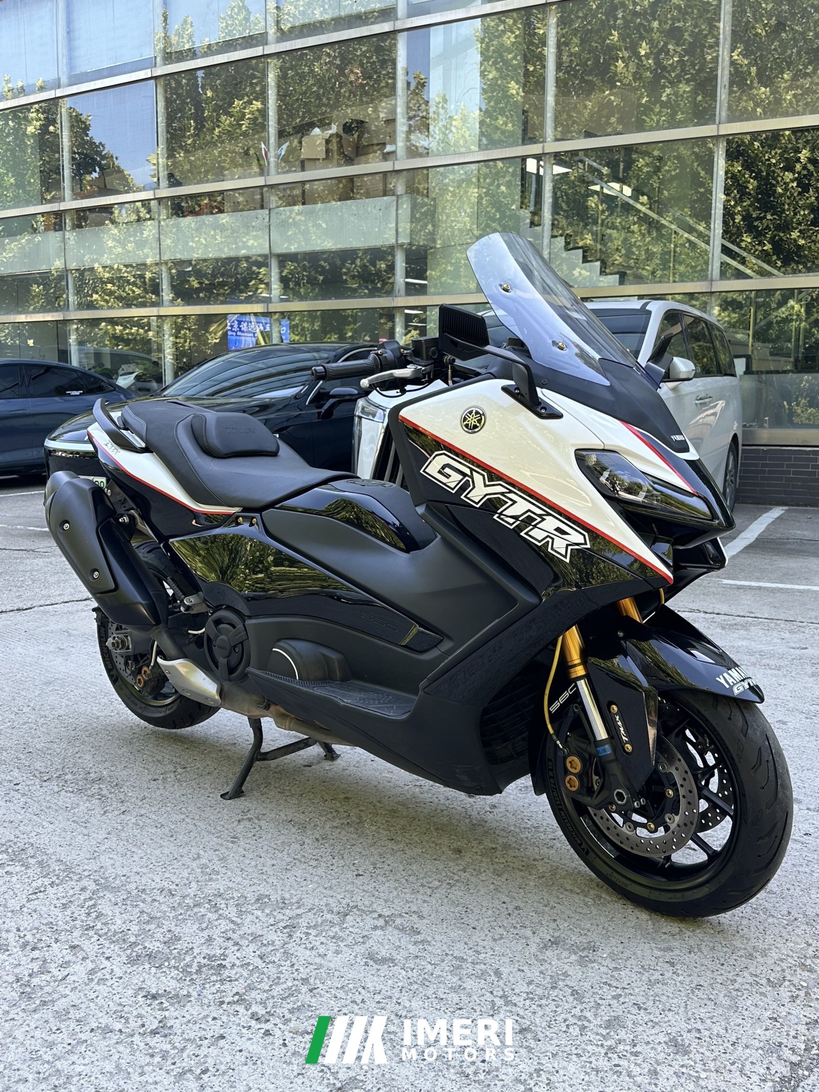 2024 Yamaha TMAX 560 cc