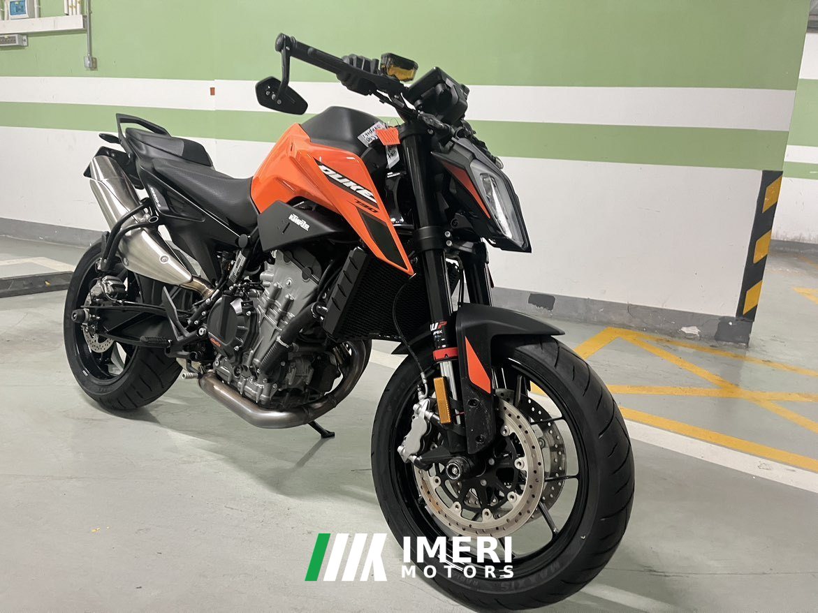2025 KTMR2R 790 Duke 800 cc