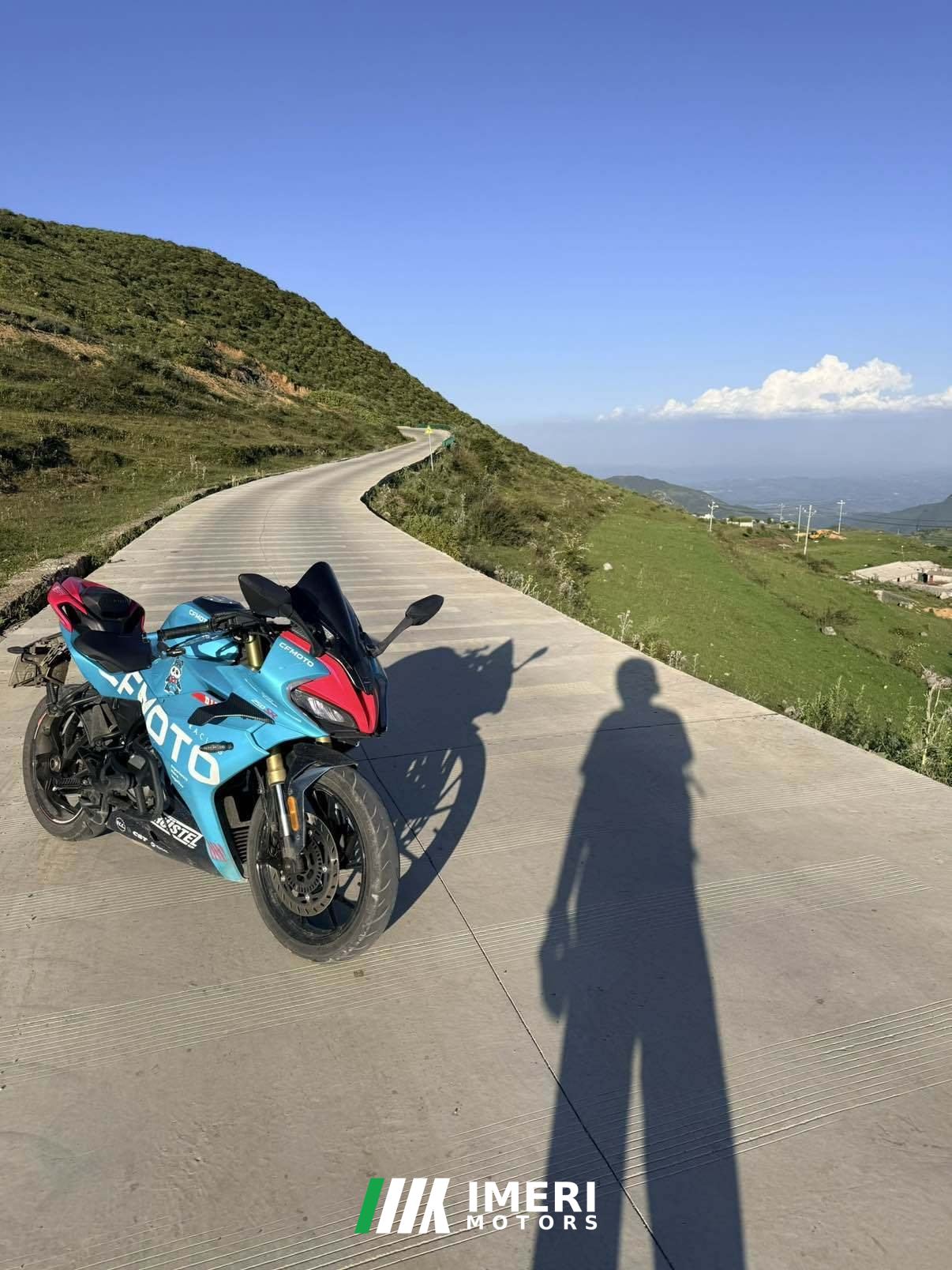 2022 CFMOTO 250SR