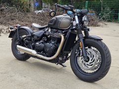 Triumph Bonneville Bobber 1200 cc - ფოტო 1