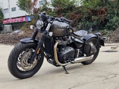 Triumph Bonneville Bobber 1200 cc - ფოტო 3