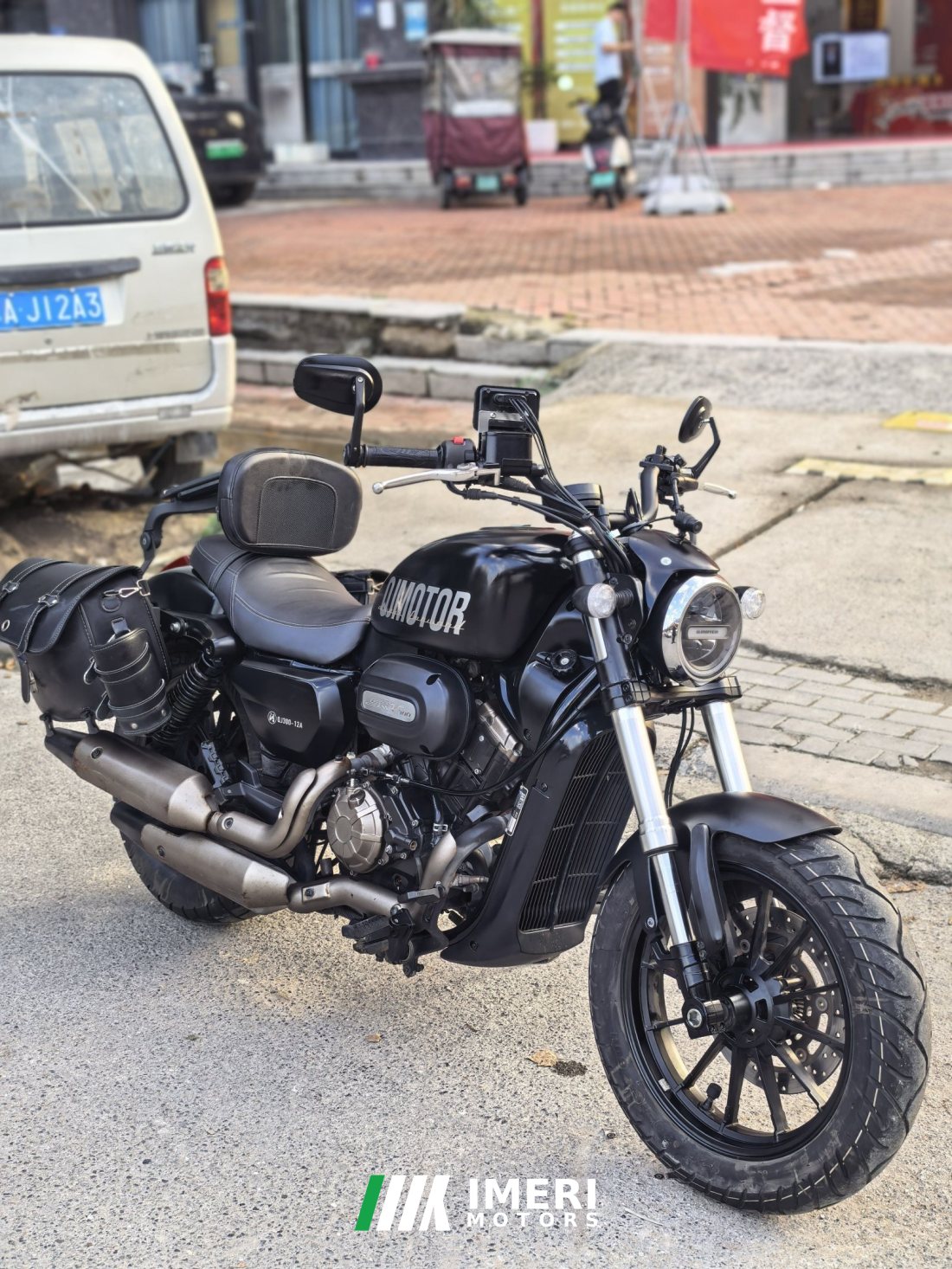 QJMOTOR Flash 300 - motorcycle from China