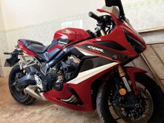 Honda CBR650R - ფოტო 1