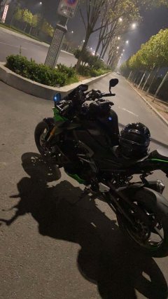 Kawasaki Z900 950 cc - фото 4