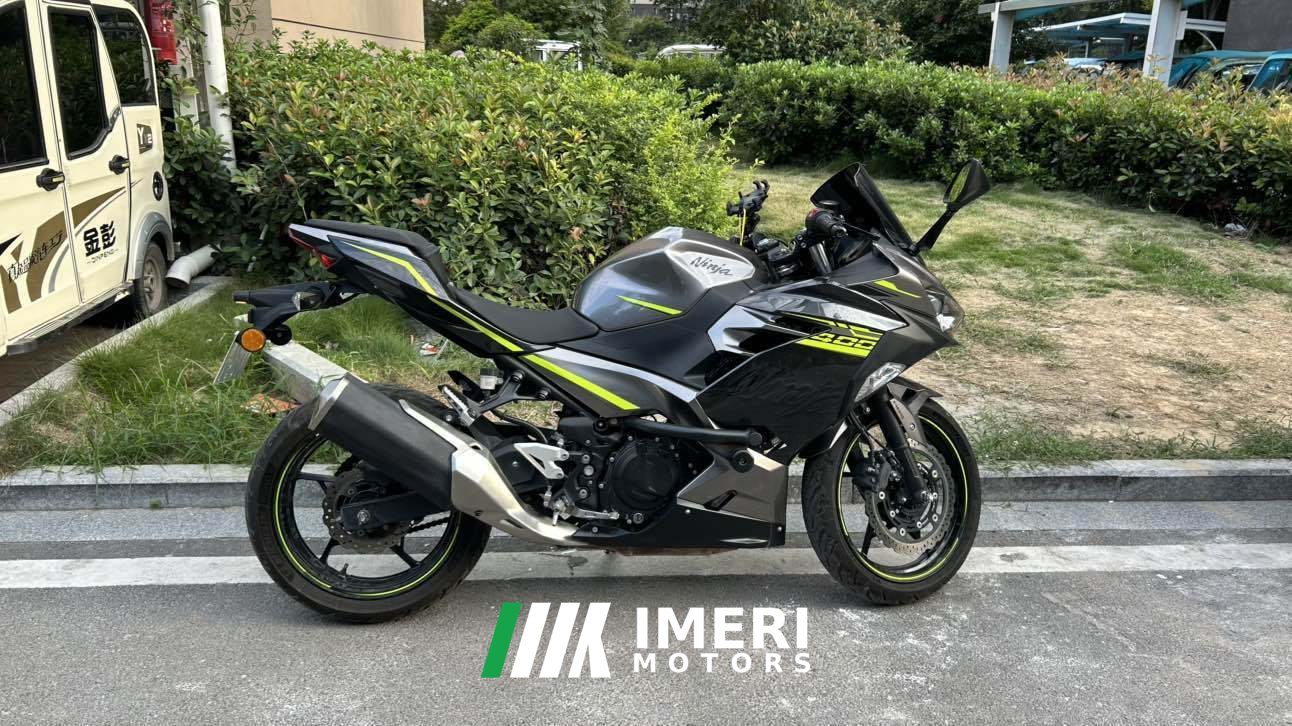 2021 Kawasaki Ninja 400