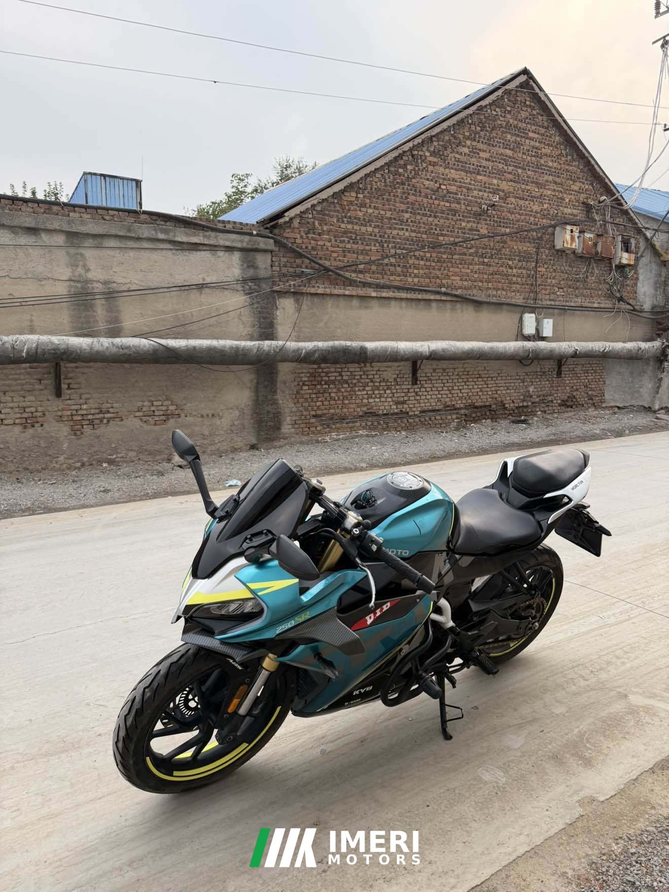 2021 CFMOTO 250SR