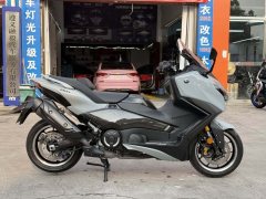 Yamaha TMAX 560 cc - photo 4
