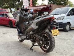 Yamaha TMAX 560 cc - photo 9