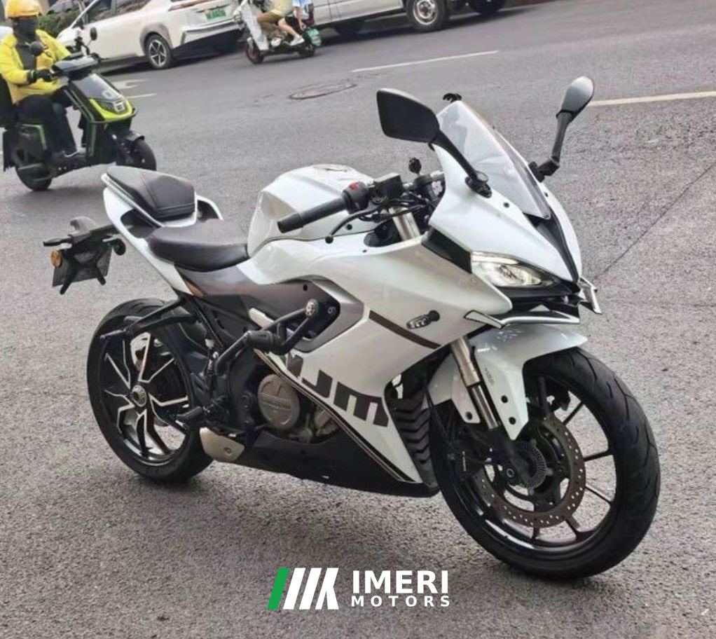 2022 QJMOTOR SRK 250