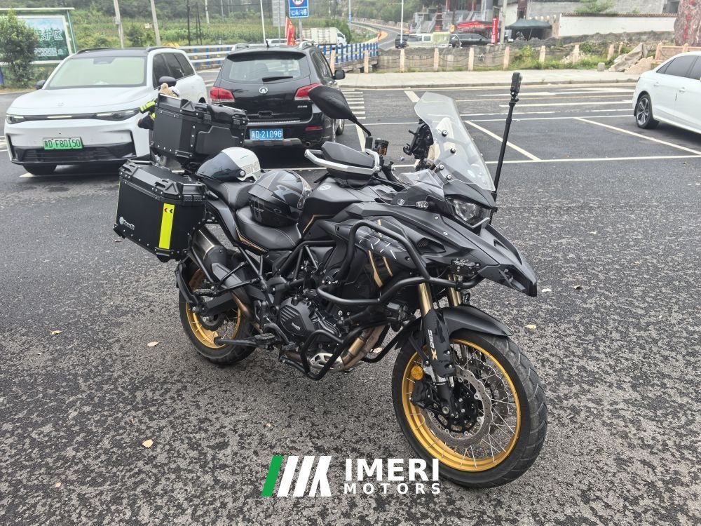 2026 Benelli TRK552 550 cc
