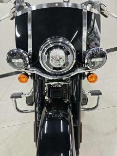 Harley-Davidson Heritage Classic 1923 cc - фото 8
