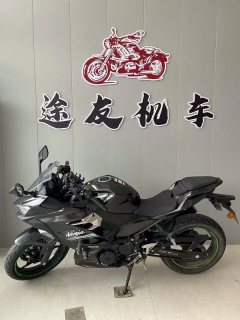 Kawasaki Ninja 400 - ფოტო 1