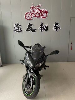 Kawasaki Ninja 400 - ფოტო 2