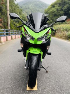 Kawasaki Ninja 400 - ფოტო 2