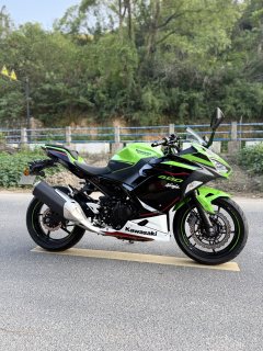 Kawasaki Ninja 400 - ფოტო 4