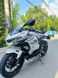 Kawasaki Ninja 400 - ფოტო 2