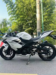 Kawasaki Ninja 400 - ფოტო 4