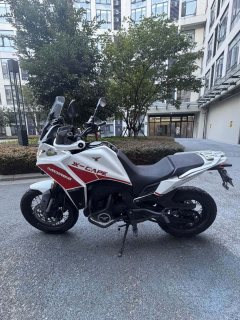 Moto Morini X-Cape 650 - ფოტო 1