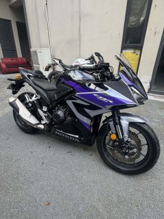 Honda CBR400R - ფოტო 1