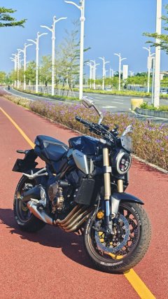 Honda CB650R - ფოტო 6