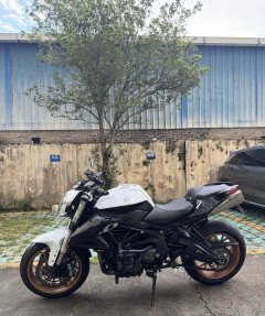 Benelli TNT600i - ფოტო 3